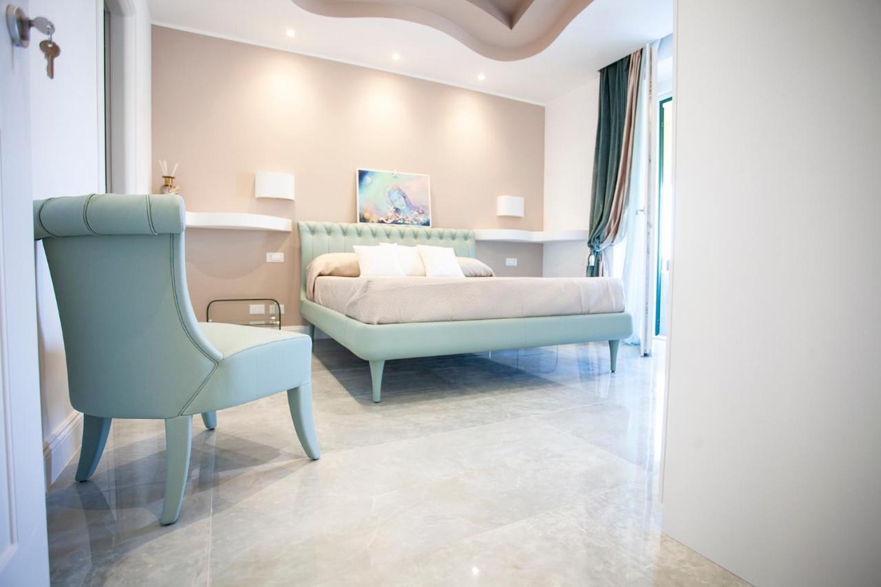 Hotel Cavalieri D'Oro Luxury House Anzio Exterior foto