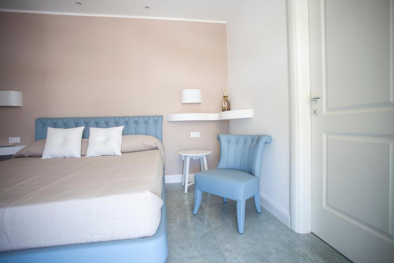 Hotel Cavalieri D'Oro Luxury House Anzio Exterior foto