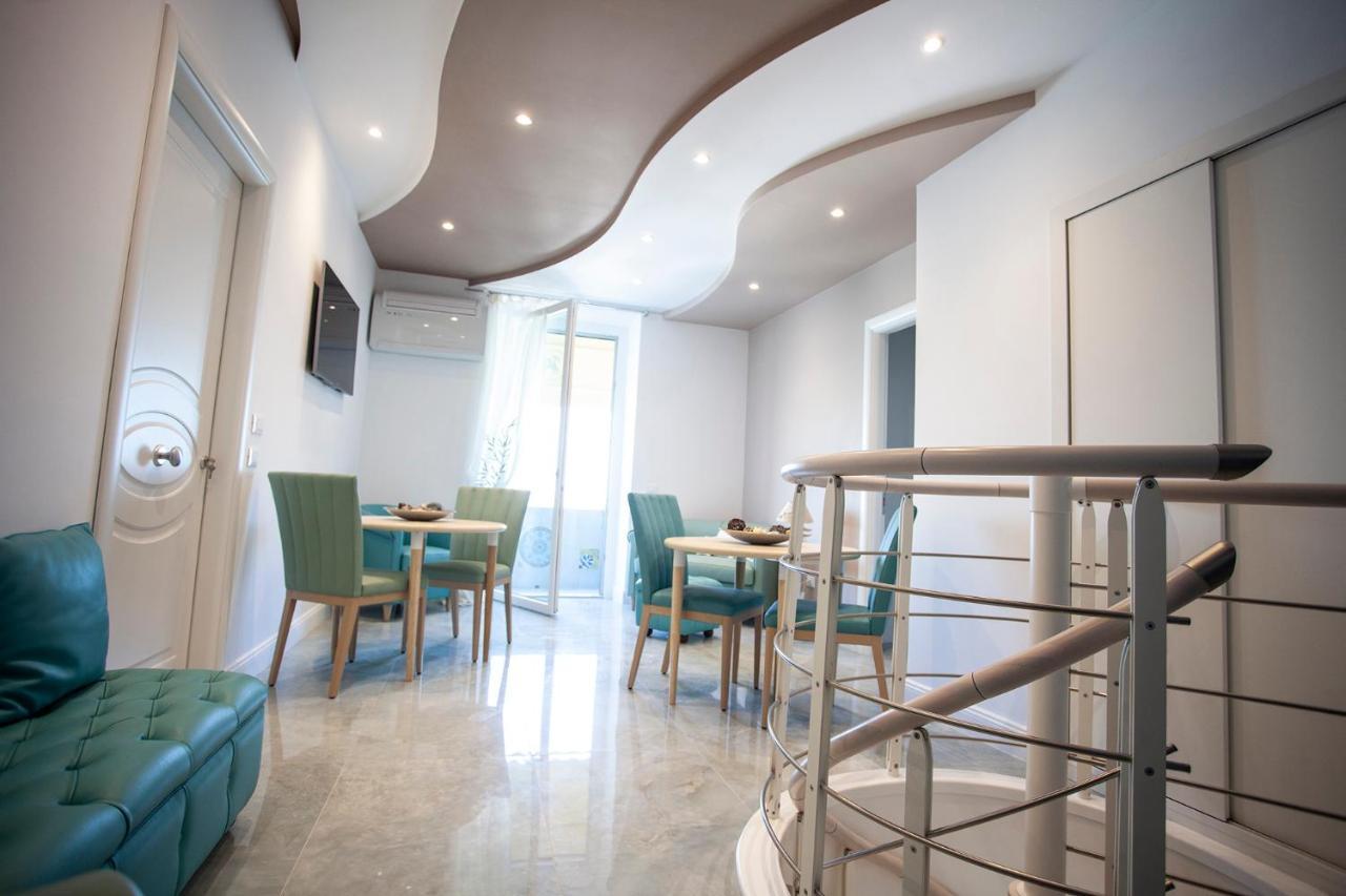 Hotel Cavalieri D'Oro Luxury House Anzio Exterior foto