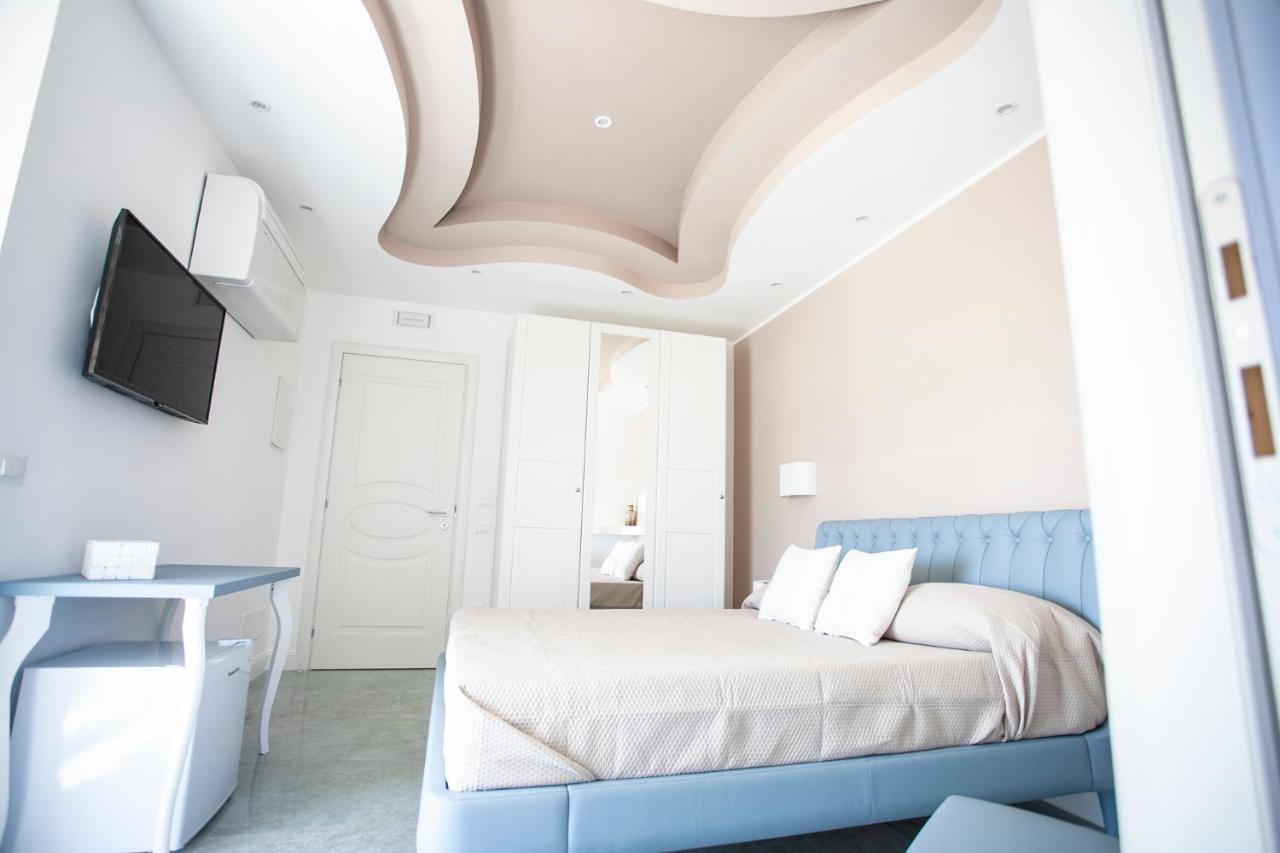 Hotel Cavalieri D'Oro Luxury House Anzio Exterior foto