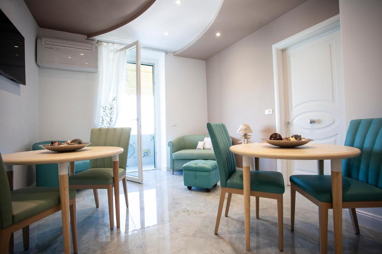 Hotel Cavalieri D'Oro Luxury House Anzio Exterior foto